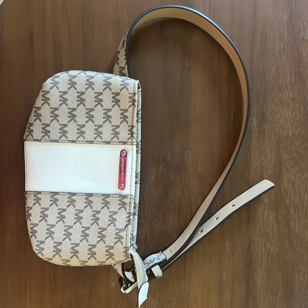 Michael Kors Fanny pack